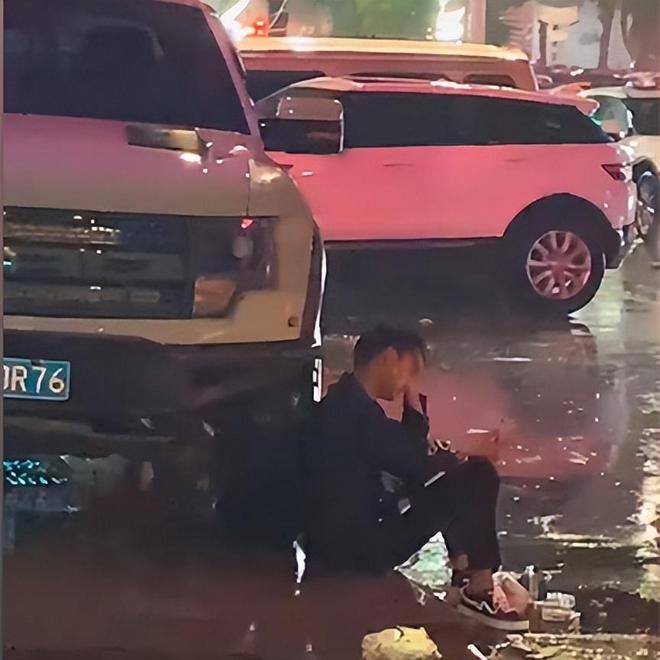 男子抛弃待产女友并拒绝4万赔偿：人是二婚孩子也是畸形的(图14)
