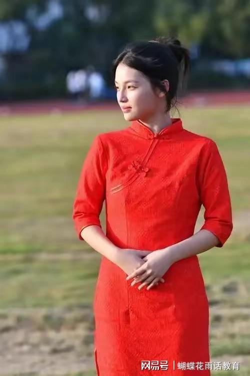 九游会J9：惊雷！北电艺考爆出作弊丑闻网红李闽轩遭举报被取消了考试资格(图1)