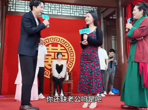 九游会J9：开封王婆在江西被四大财女整破防最后一位要求令王婆难堪(图14)