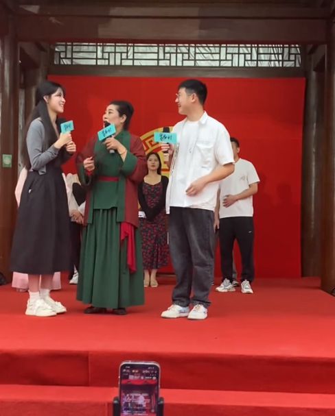 九游会J9：开封王婆在江西被四大财女整破防最后一位要求令王婆难堪(图19)