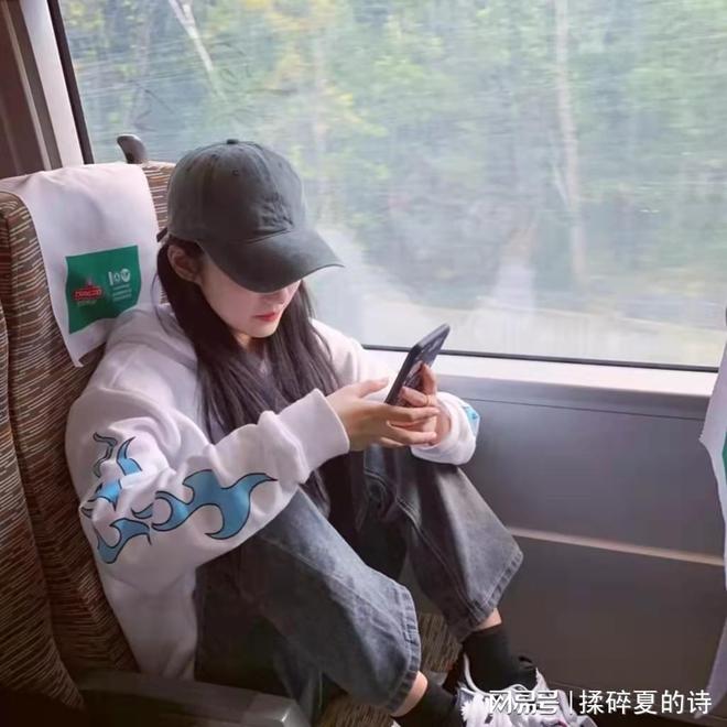 老公又高又帅宠我上天直到有天看了他的抖音…(图1)