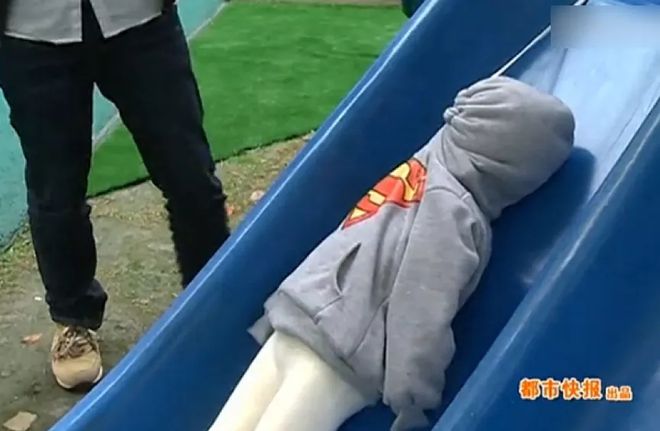 幼儿园老师最怕的5种穿搭孩子穿着也存在隐患家长可别踩雷了(图4)