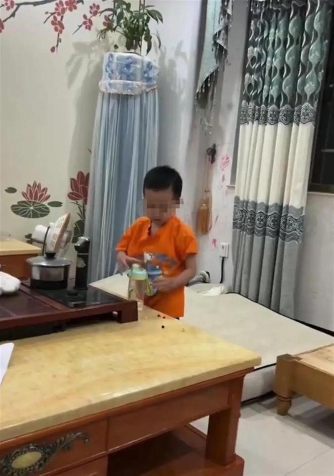 揪心！广东韶关4岁男孩儿童节当天走失多方搜救仍无果！(图3)