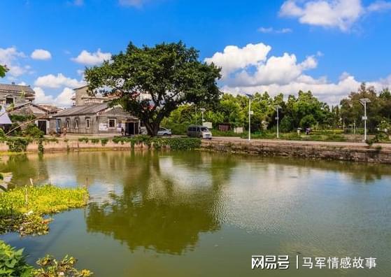 我今年60没有过老公以外的男人却出轨老同学(图1)