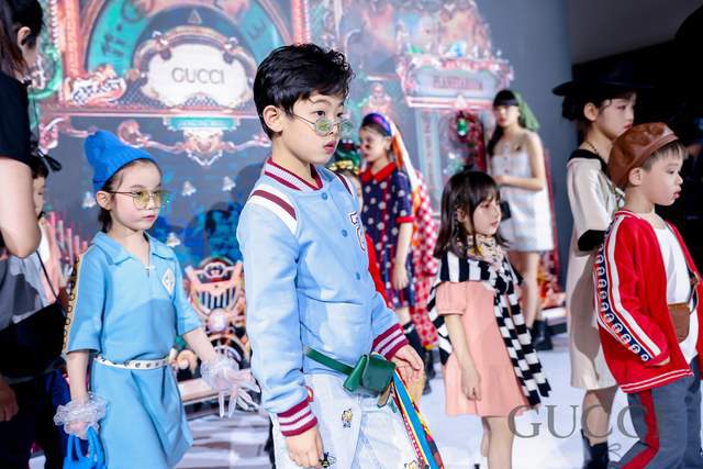 J9九游会：荷蜻霓裳WEN+Gucci童装中国开年大秀圆满落幕(图5)