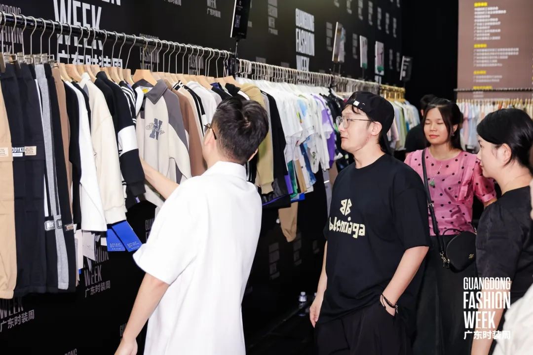 “聚合链通2024广东童装产业创新峰会暨落地母婴设计师、买手供应链对接会”举行(图8)