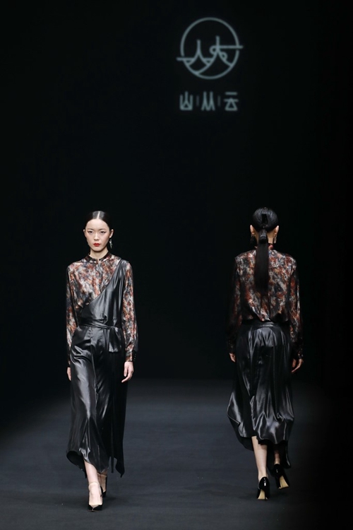 J9九游会：时装周上国潮风(图9)