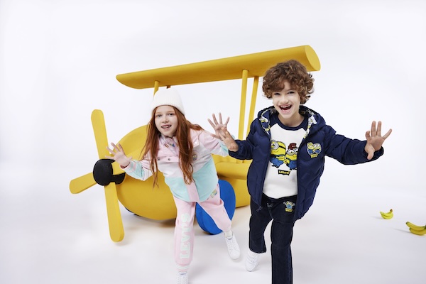 LEVISKIDS小黄人联名掀起童装牛仔穿搭风暴(图2)