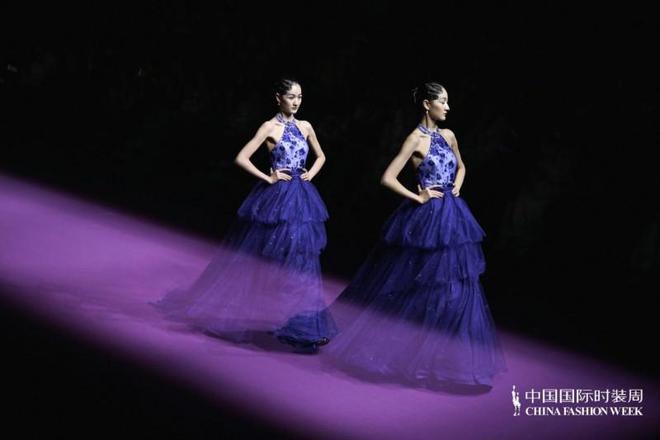 LAFAVEUR芸想：随心而行繁花相伴赞美「她力量」(图3)