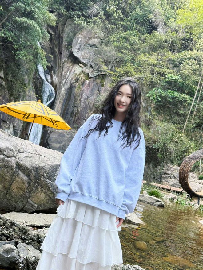 还是林允会穿平价衣服也能穿出高级感也太适合夏日出游了(图8)
