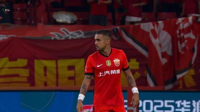 3-1海港把海牛踢回原形3外援各进一球蒯纪闻策动进球天赋太强(图4)