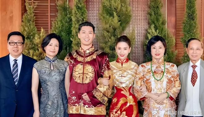 何超莲34岁生日宴不见窦骁豪门婚姻冷暖自知藏玄机(图4)