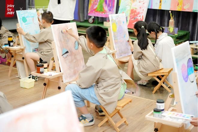 江南布衣童装品牌矩阵多元发展持续提升市场竞争力和影响力(图2)