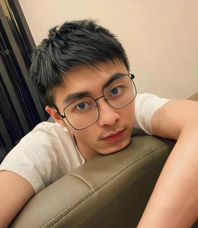 适合中国男生剪的3款发型太帅了！(图2)