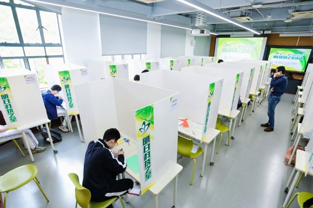 指尖闪耀科创梦想第23届上海市青少年“明日科技之星”活动中学生组终评落幕(图5)