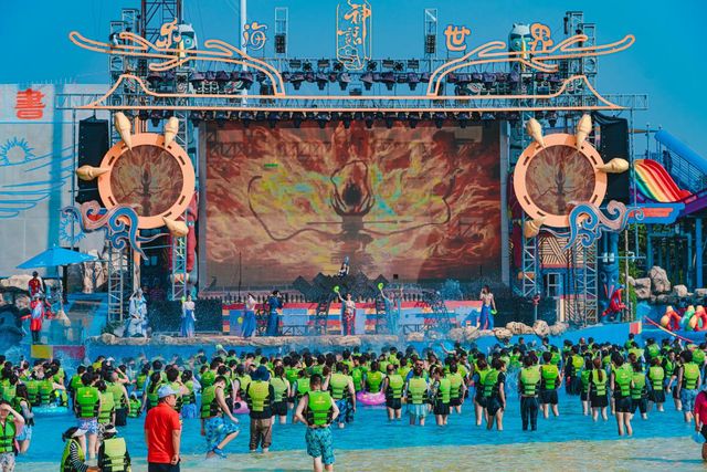 J9九游会：郑州：银基端午迎客158万人次神话体验强势“圈粉”(图3)